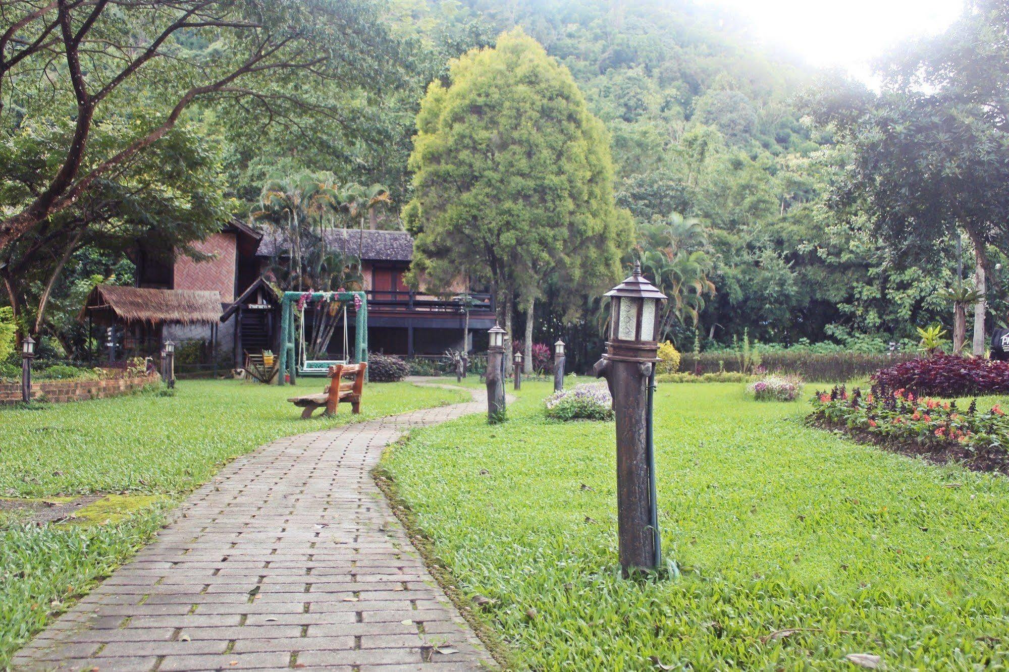 Phu Ing Fah Resort Pong Yaeng Exterior foto