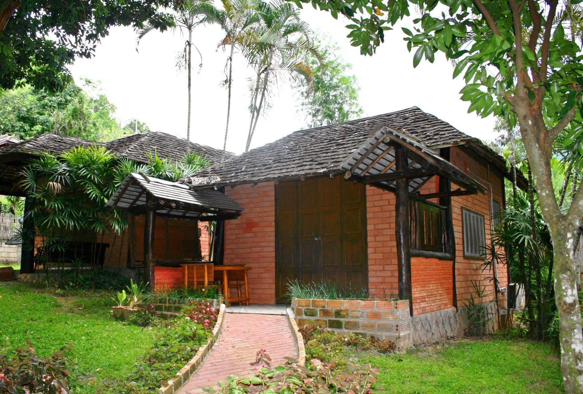 Phu Ing Fah Resort Pong Yaeng Exterior foto