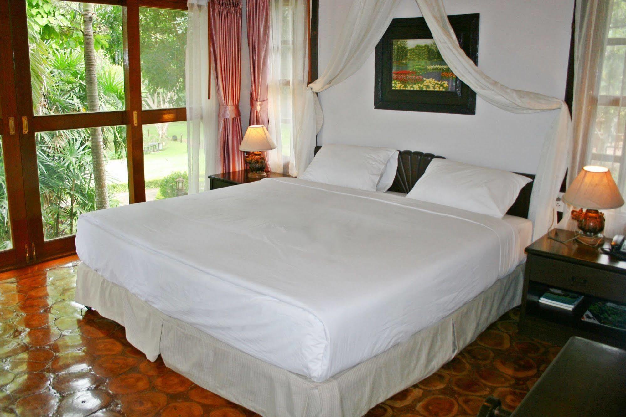 Phu Ing Fah Resort Pong Yaeng Exterior foto
