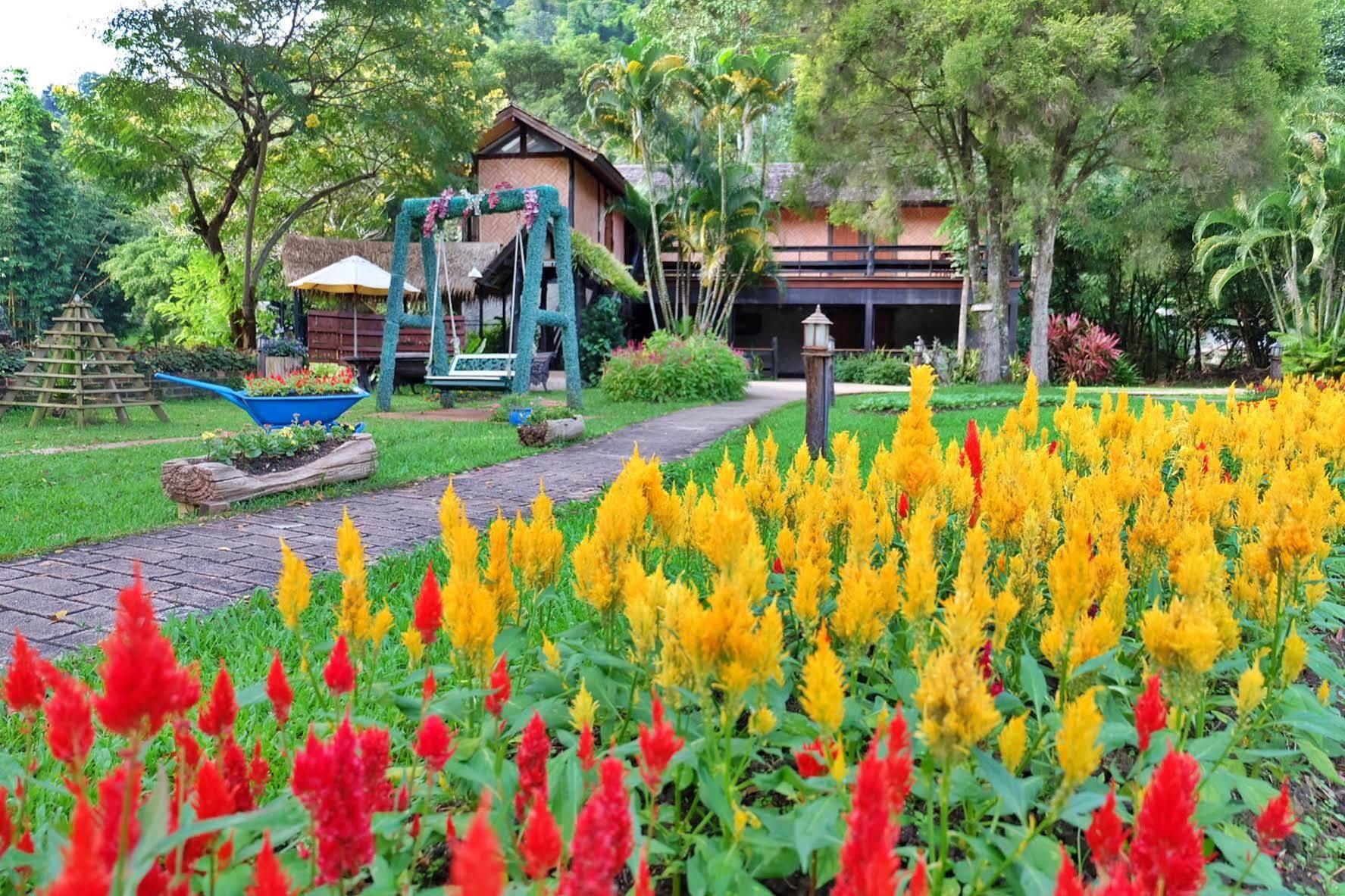 Phu Ing Fah Resort Pong Yaeng Exterior foto
